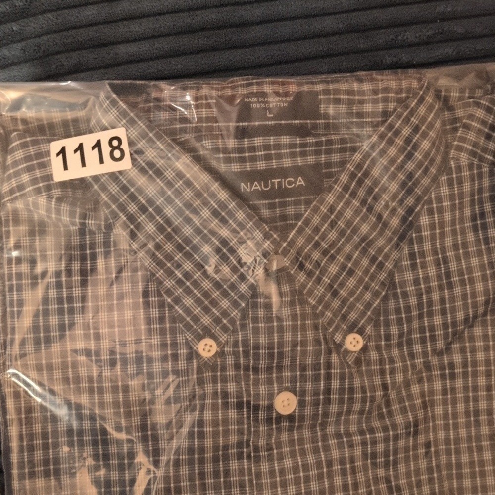 Nautica Mens Blue White Plaid Check Short Sleeve Button Down Shirt Large L - Picture 11 of 11